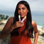 Glow Me Girassol Life 10ml – Gloss Inteligente Reativo ao pH Glow Me Girassol Life 10ml – Gloss Inteligente Reativo ao pH